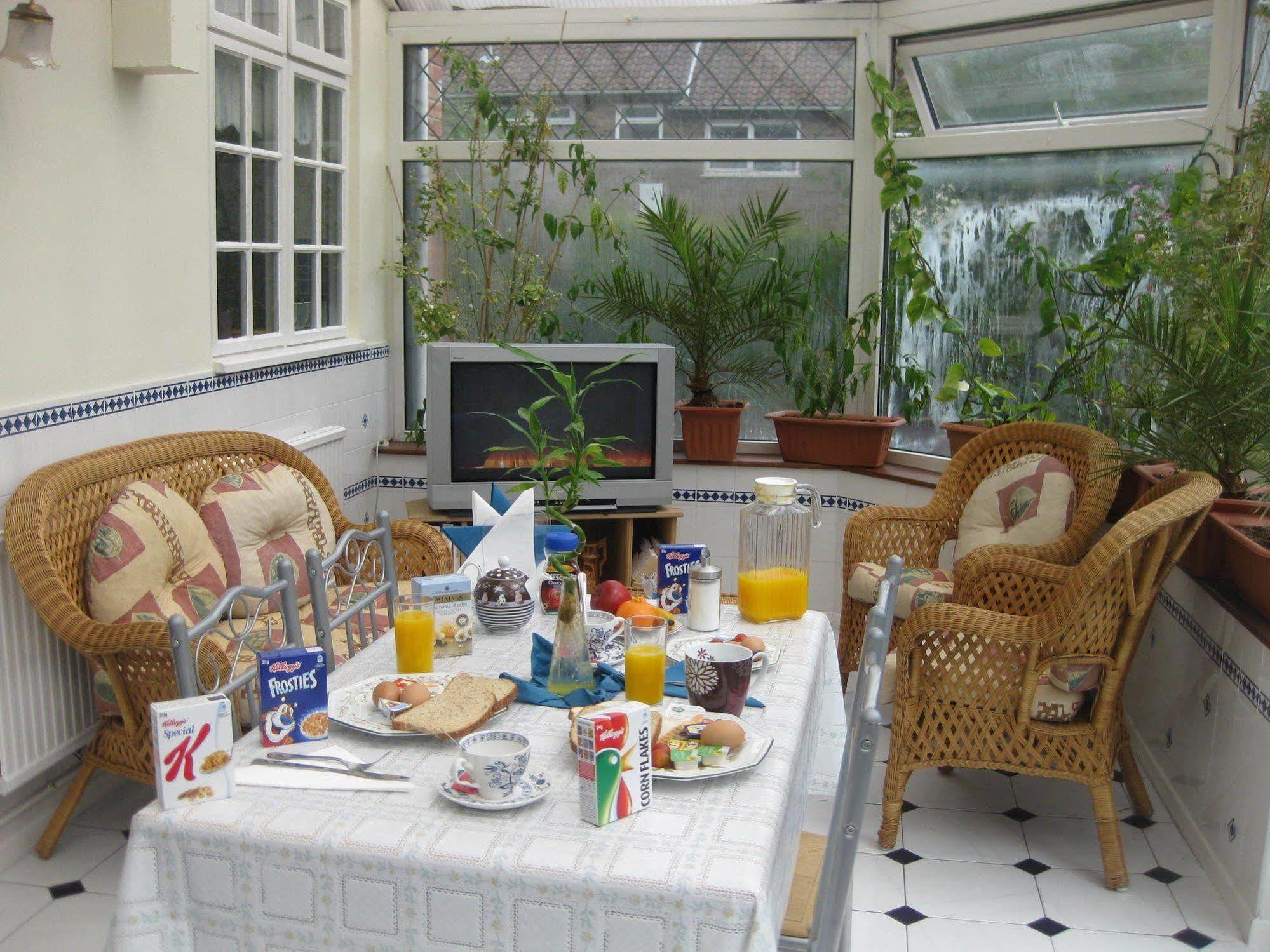 The Handforth Lodge Esterno foto