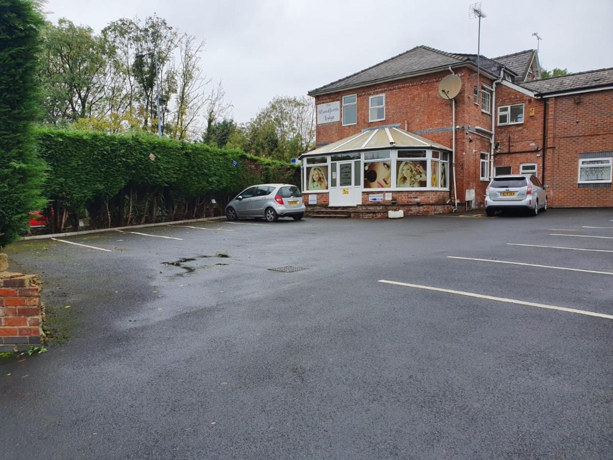 The Handforth Lodge Esterno foto